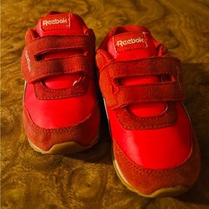 Kids’s Reebok sneakers